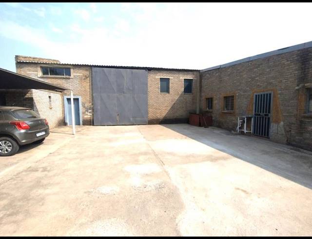 BUSINESS FOR SALE IN GARTHDALE